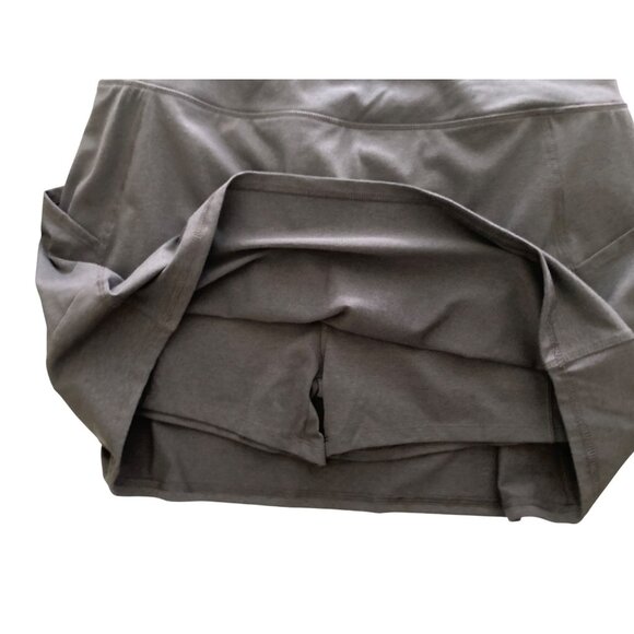MTA Sport Woman's Grey two pocket Skirt built in Shorts Athletic Size 1X - Picture 4 of 7